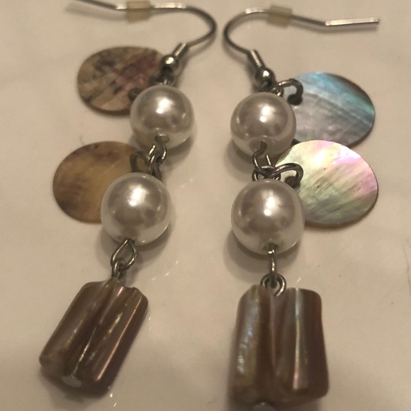 Beaded Earrings - Picture 1 of 3